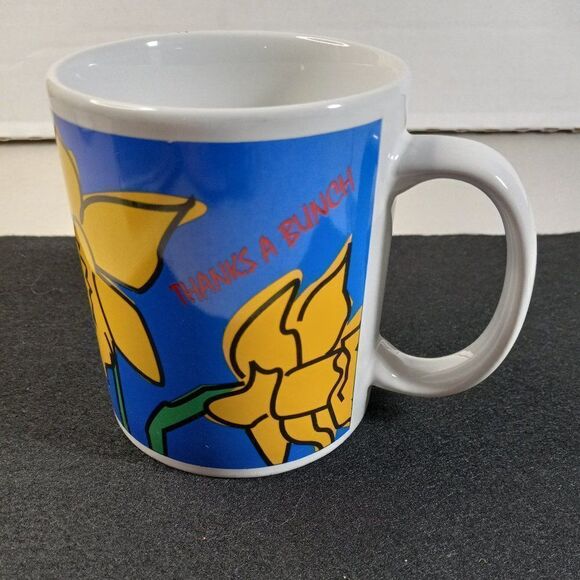 Early Edition "Thanks a Bunch" By Mary Ellis Coffee Mug - Picture 1 of 5